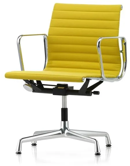 Vitra Aluminium EA 131 Toimistotuoli Swivel- ja Käsinojilla Pastellinvihreä/Canola