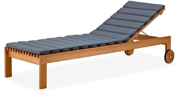 Cane-Line Amaze aurinkotuoli tyynyllä - tiikki harmaalla tyynyllä