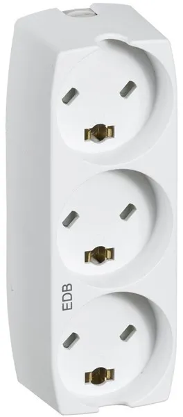 LK Pistorasia, jossa on 3 suorakulmaista pistoketta EDB 2-napainen maadoituksella, valkoinen